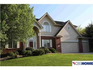 16521 Douglas Cir, Omaha, NE 68118-2608