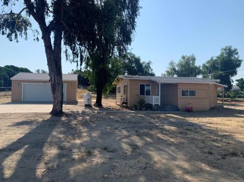 1310 Barnett Rd, Ramona, CA 92065-3451