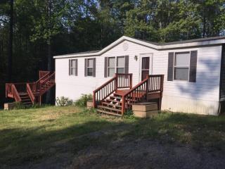 1405 Marlin Rd, Goochland, VA 23063-3820