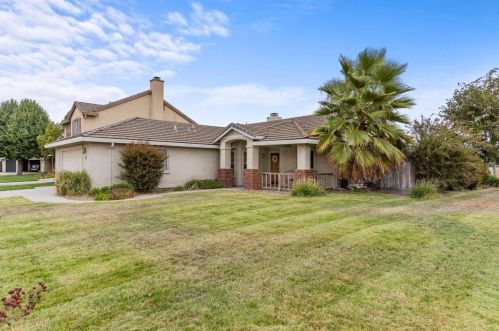 1210 Ness Ct, Ripon, CA 95366-3366