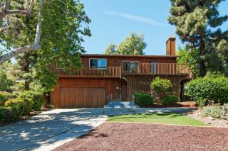 8664 Golden Ridge Rd, Lakeside, CA 92040-5337