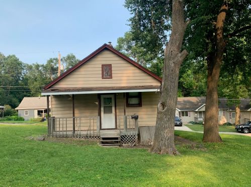 601 Todd St, Rockwell, IL 61301-2262