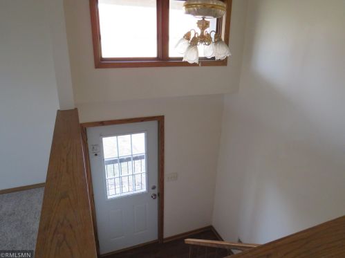 1265 Bridle Path Ct, Saint Paul MN  55110-2230 exterior