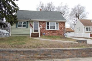 218 Saunders Ave, Gloucester, NJ 08031-2214