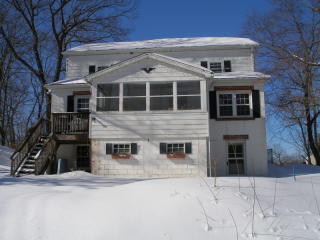 6 Papoose Trl, Andover, NJ 07821-5809