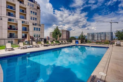 975 Lincoln St, Denver CO  80203-2725 exterior
