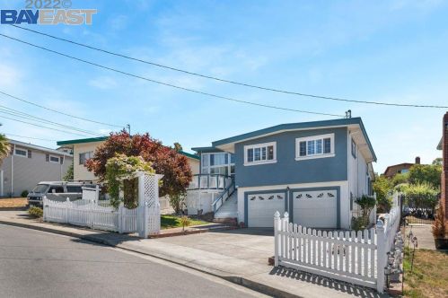 2933 Hardeman St, Hayward, CA 94541-4503
