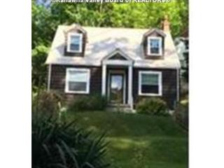 1013 Stadium Pl, Charleston, WV 25311-1931