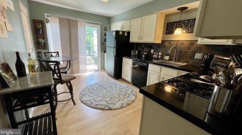 604 Doral Dr, Blenheim, NJ 08012-5421