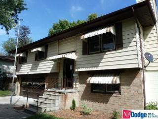 905 69th St, Omaha, NE 68106-1009