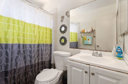 605 Mtn Vw St, Santa Ana CA 92704-2151 exterior