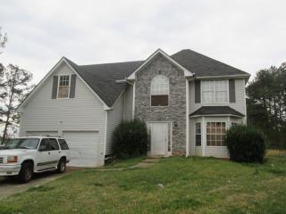 2796 Ward Lake Ln, Ellenwood, GA 30294-1795