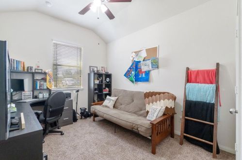 3987 Waukegan Rd, Conroe TX  77306-5870 exterior