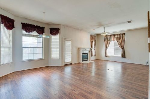 9025 Tyne Trl, Fort Worth TX  76118-7502 exterior