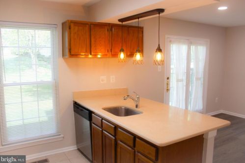 15034 Shamrock Ridge Rd, Silver Spring MD 20906-6107 exterior