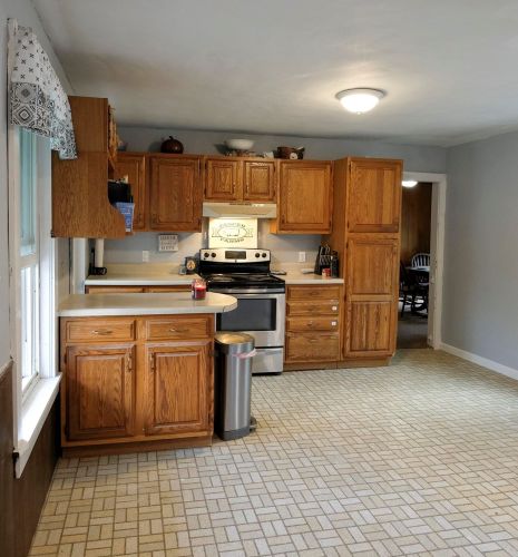 87 Dutton Rd, Pelham, NH 03076-3563