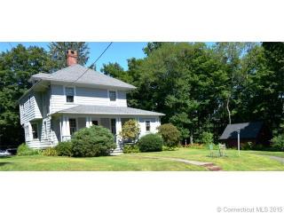 59 North St, Waterbury, CT 06716-1317