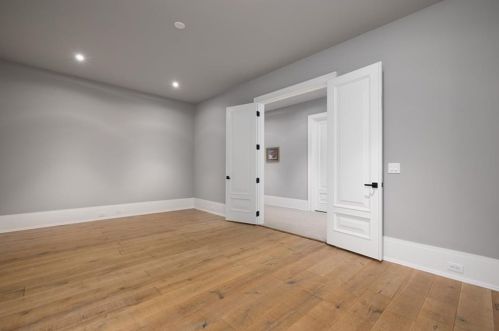 3994 Emma Ln, Atlanta GA  30342-3835 exterior