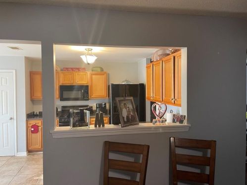 5849 El Segundo Way, Atlanta GA  30349-7519 exterior