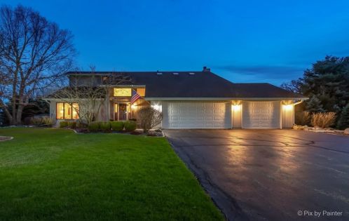 3070 Boerderij Way, Bull Valley, IL 60098-7615