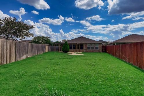 15924 Avenel Way, Fort Worth, TX 76177-2128