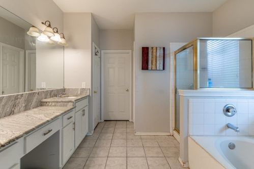 4905 Woodmeadow Dr, Fort Worth TX  76135-1824 exterior