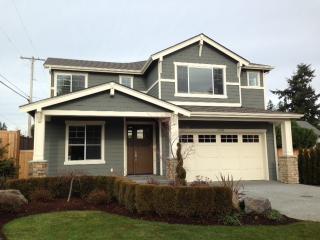 13621 132nd Pl, Kirkland, WA 98034-5135