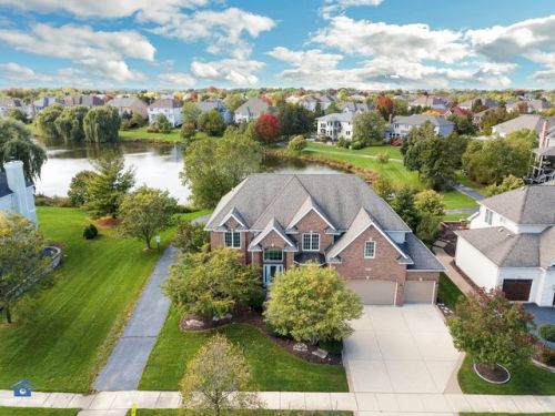 3511 Redwing Ct, Naperville, IL 60564-8304