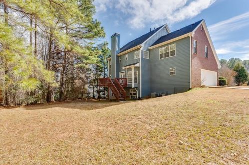 1221 Dover Pl, Conyers GA  30013-4621 exterior