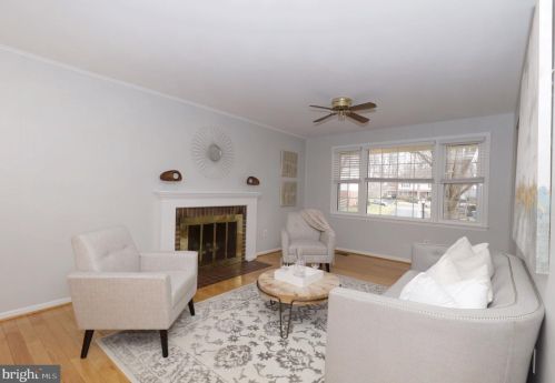 7099 Game Lord Dr, Springfield VA  22153-1312 exterior