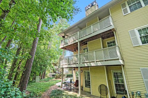 6812 Glenridge Dr, Atlanta, GA 30328-2675