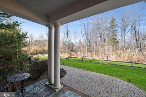 502 Cherry Valley Rd, Princeton NJ  08540-7681 exterior