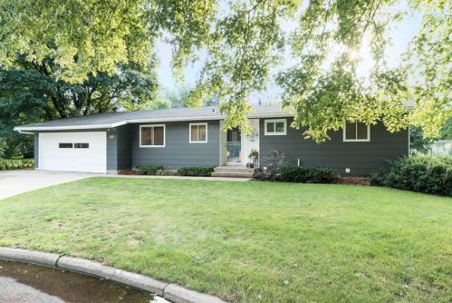 107 Allan Ct, Mankato, MN 56001-1719