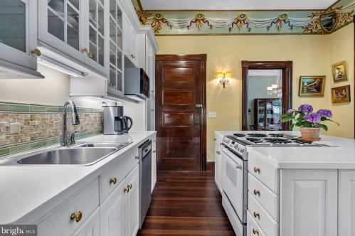 113 Jackson St, Trenton NJ 08611-1720 exterior