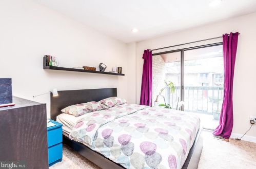 9233 Three Oaks Dr, Silver Spring MD 20901-3372 exterior