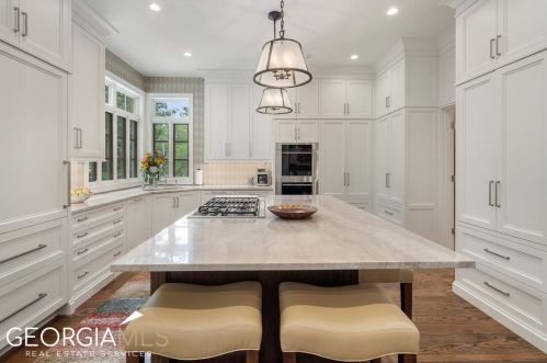 2990 Margaret Mitchell Dr, Atlanta GA  30327-1708 exterior