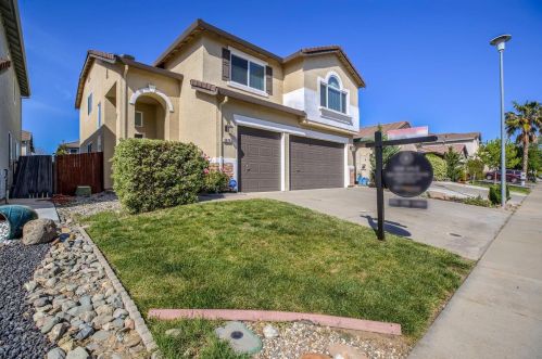 6525 Cowboy Way, Citrus Heights, CA 95621-3325