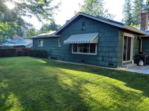 10679 Dolores Dr, Grass Valley, CA 95945-4904