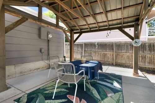 17225 Brown Cir, Aurora CO  80013-2104 exterior