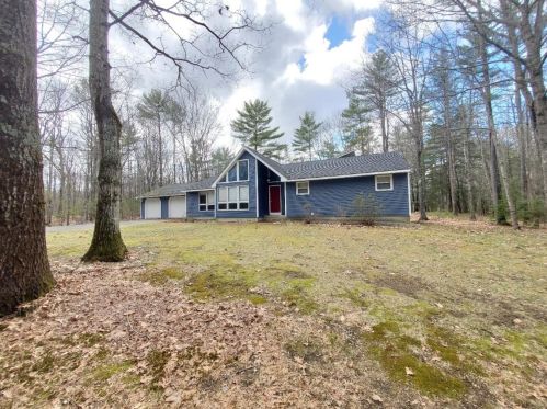 6 March Dr, New Durham, NH 03855-2331
