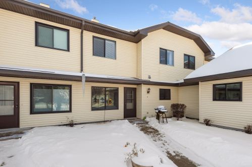 5505 Orleans Ln, Minneapolis, MN 55442-1982
