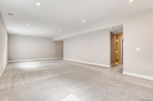 6531 Addison Way, Aurora CO 80016-4162 exterior