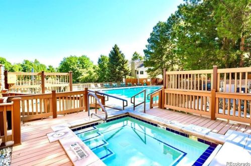 4505 Yosemite St, Denver CO  80238-3394 exterior