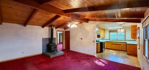 395 Spg St, Ukiah CA 95482-4221 exterior