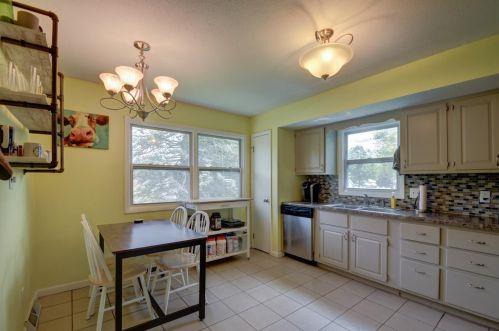 3219 Rustic Ln, Crown Point IN  46307-8913 exterior