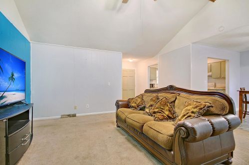 200 Finch St, Ladson SC  29456-4909 exterior