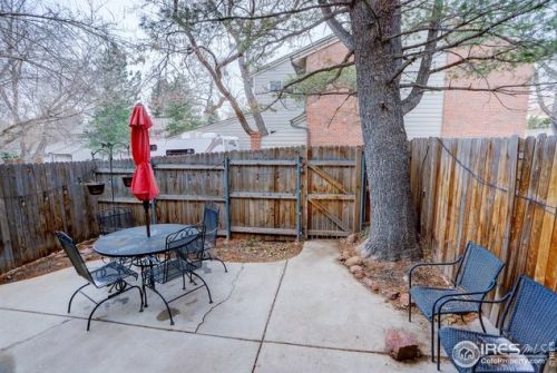 1517 Bradley Dr, Boulder CO 80305-7372 exterior