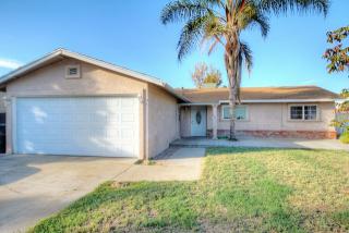 1437 Woodside Dr, Modesto, CA 95355-1724