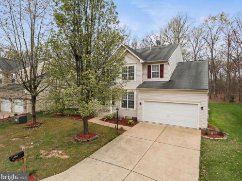 12328 Douglas Fir Loop, Gainesville VA  20155-3879 exterior