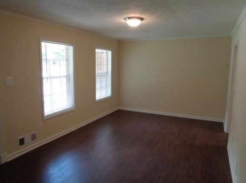 1492 Tanglewood Way, Conyers GA  30012-4055 exterior
